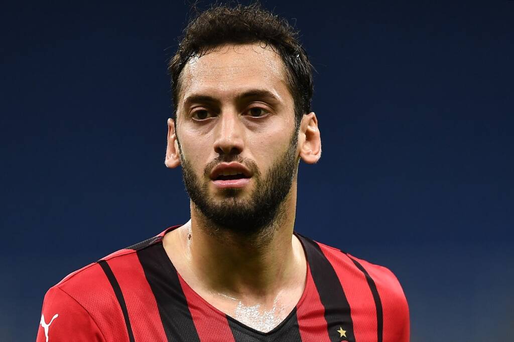 Hakan Calhanoglu