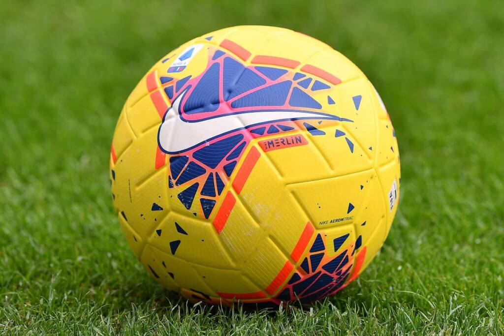 calcio pallone Serie A Jovic