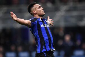 Lautaro si mette alle spalle la delusione per il Pallone d’Oro con un altro prestigioso riconoscimento